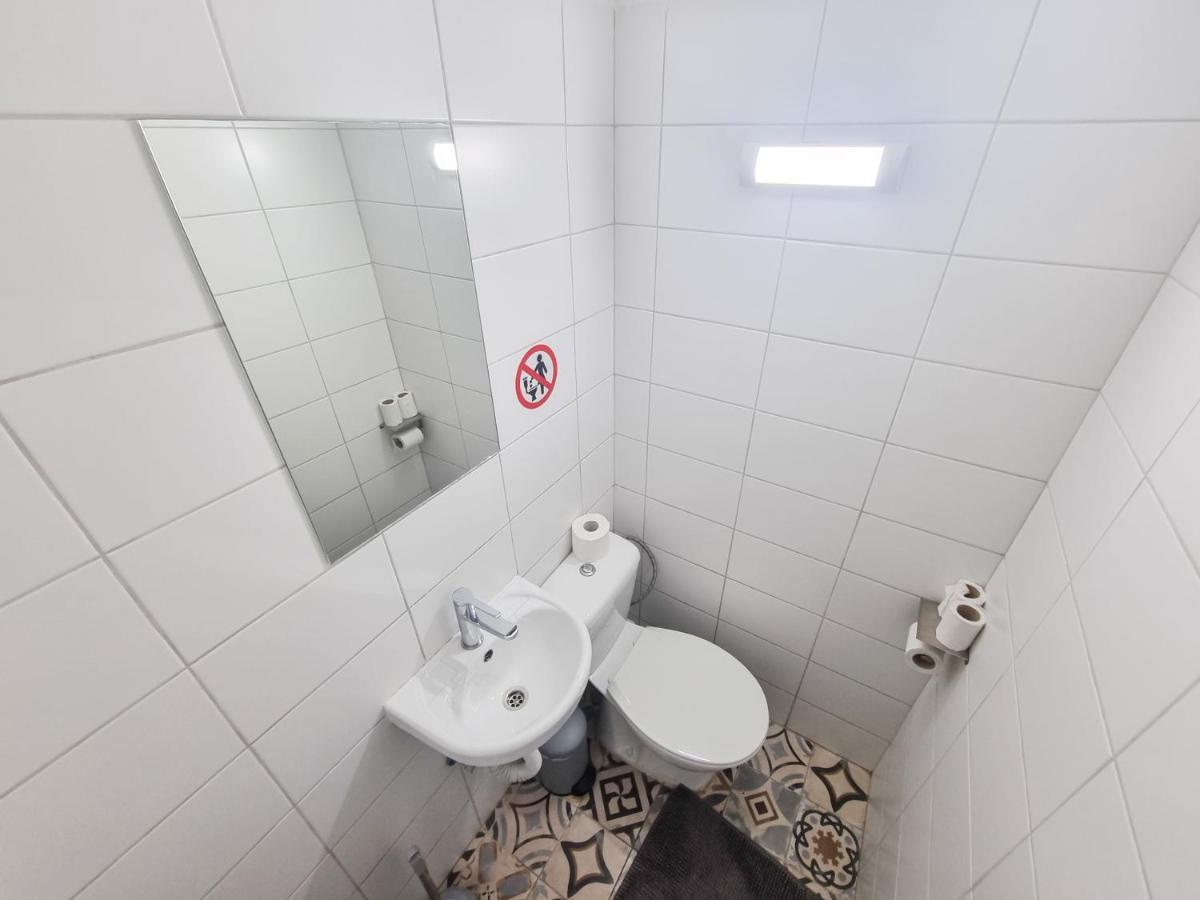 Larnaca Garden Rooms Екстер'єр фото